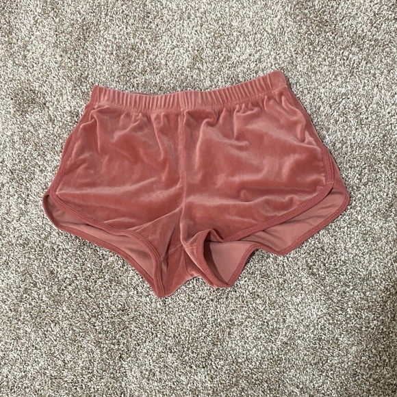Hollister Women's Velvet Athletic Shorts in Dusty Rose - Picture 1 of 4
